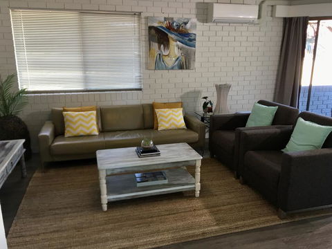 The Nesst @ Southport - 2 Bdrm Apartment - Click Find 1