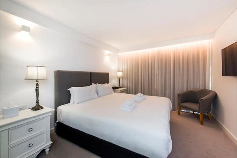 The Nest - Stylish Modern Room With Rooftop Terrace - Bet 4u 0