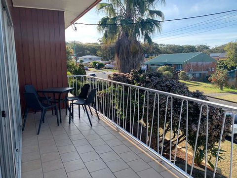 The Norburn', 3 Norburn Avenue - Aircon, Boat Parking, Close To Water & Clubs - Bet 4u 0