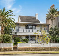 The North Shore Hotel - Click Find