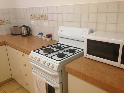 The Nosh & Nod - Avon Terrace - Bet 4u 2