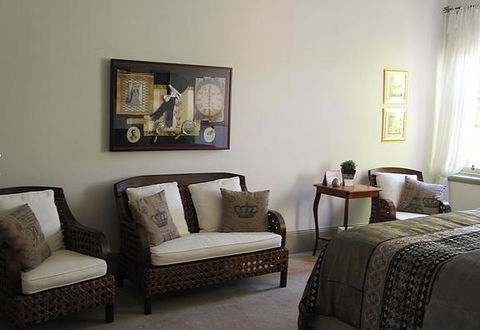 The Old Nunnery B & B Moss Vale - Bridge Guide 1