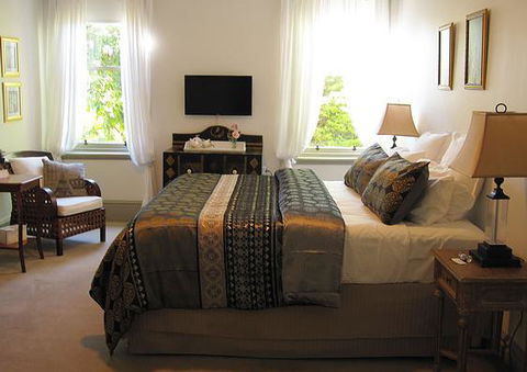 The Old Nunnery B & B Moss Vale - Bridge Guide 2