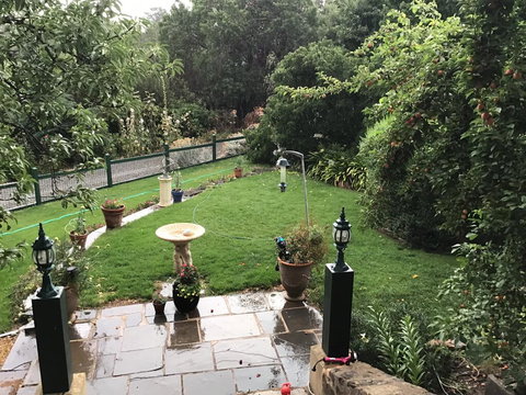 The Olde Devonshire House - Bet 4u 1