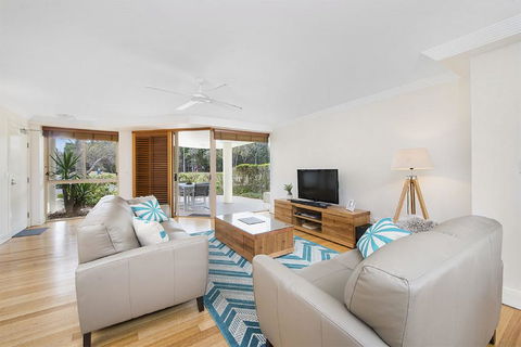 The Palms 1 @ Clarkes Beach - Click Find 0