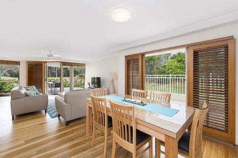The Palms 1 @ Clarkes Beach - Click Find 2