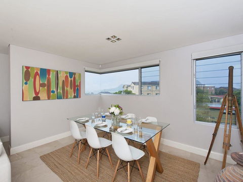 The Penthouse @ Little Beach - Bet 4u 3