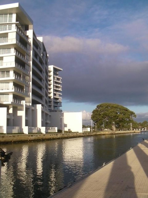 The Point Mandurah Apartment - Lawyer Find 3