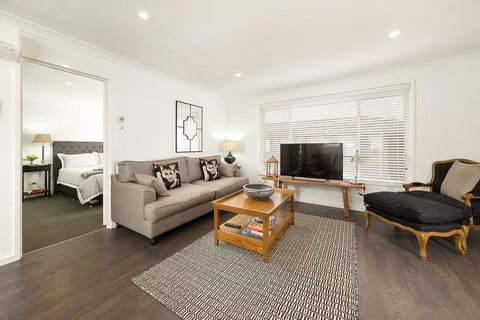 The Provincial - Central & Sophisticated - Click Find 2