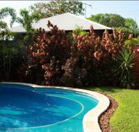 The Quarters self contained Bungalow - Click Find