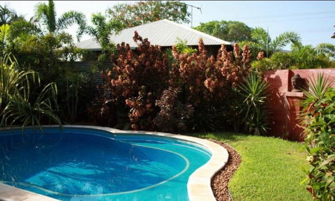 The Quarters Self Contained Bungalow - Bridge Guide 0