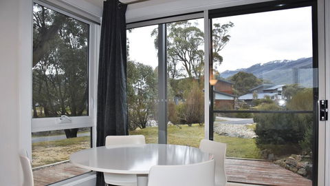 The Retreat - Crackenback Resort - Click Find 3