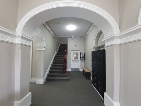 The Royal Hotel - Click Find 1