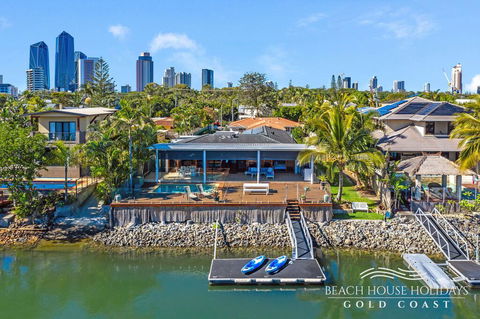 The Savoy Beach House - Click Find 0