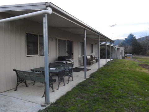 The Shack - Click Find 2