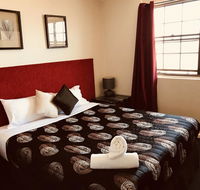The Shamrock Hotel - Click Find