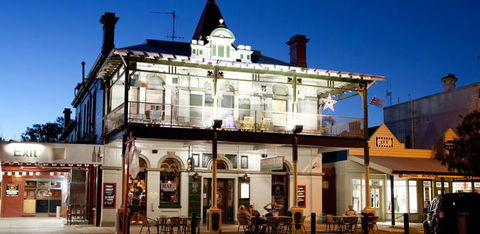 The Shamrock Hotel (Live Music Venue) - Click Find 0