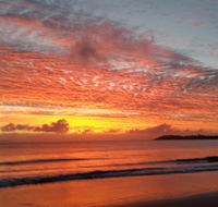 The Shores Holiday Apartments - Click Find