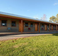 The Silverton Hotel - Click Find