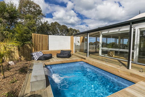 The Summer House Retreat Torquay - Click Find 2
