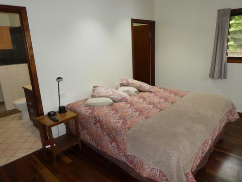 The Summit Bed & Breakfast - Click Find 2