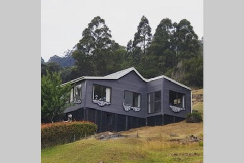 The Tin Dragon - Click Find 0