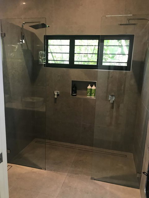 The Tropical Sanctuary - Bet 4u 1