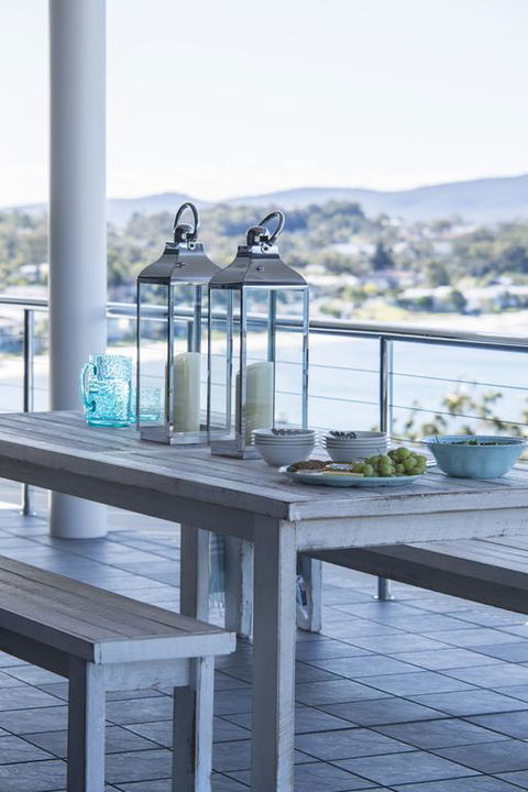 The Ultimate Ocean View - A Luxury Home - Bet 4u 3
