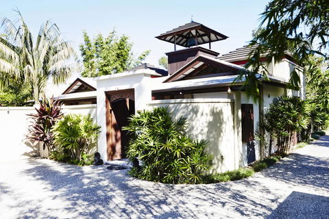 The Villas Of Byron - Click Find 1