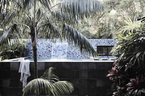 The Villas Of Byron - Click Find 0