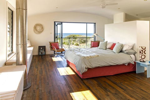 The Watershed @ Culburra Beach - Click Find 1