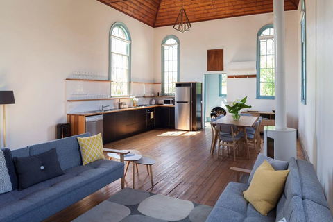 The Welsh Church - Click Find 2