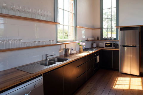 The Welsh Church - Click Find 1