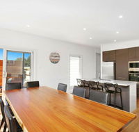 The Wharf House - Budgewoi - Click Find