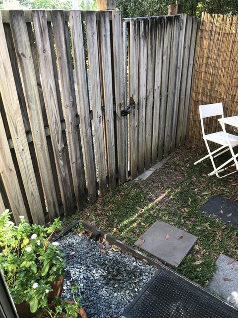 Theme Park Stay - Click Find 2