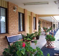Three Ways Motel - Click Find
