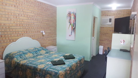 Tiaro Motor Inn - Click Find 2
