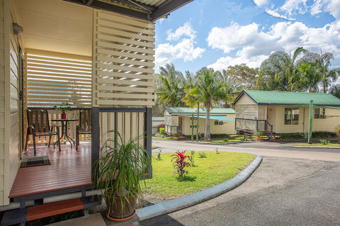 Tiaro Tourist Stopover - Lawyer Find 2