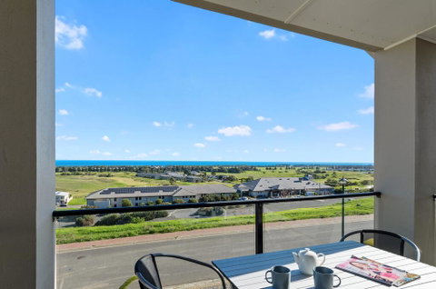 Ticky's Dream - 18 Turnberry Drive - Lawyer Find 0