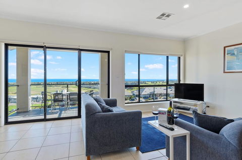 Ticky's Dream - 18 Turnberry Drive - DBD 2