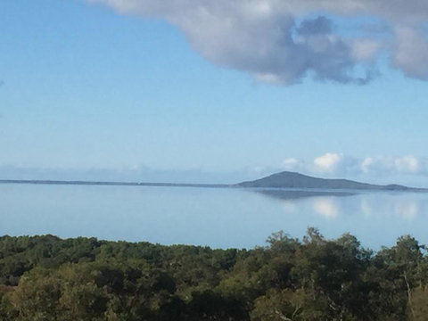 Tidal Dreaming Seaview Cottages - Bet 4u 2