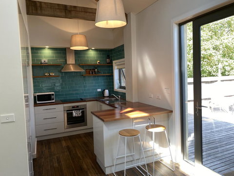 Timboon Toybox Apartments - Bridge Guide 1