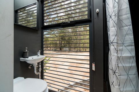 Tiny House 888 - Click Find 1