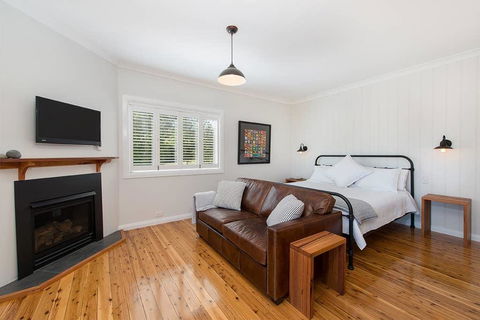 Toms Cottage - Wilgowrah -A Country Escape - Click Find 1