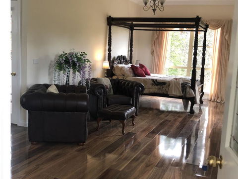 Toolebewang Farm Cottage - Click Find 2