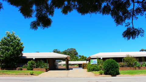 Tooleybuc Motel - Click Find 1