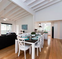 Toorongo River Chalets - Click Find