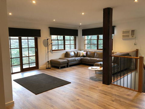 Toorongo River Chalets - Click Find 2