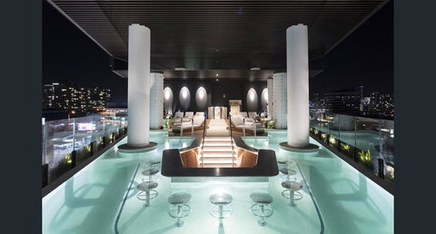 Top Level Envy- Views To Die For! - Bet 4u 1