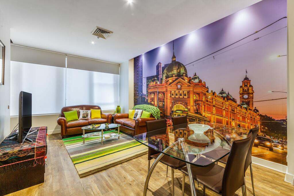 Melbourne Cbd And Inner Suburbs VIC Click Find